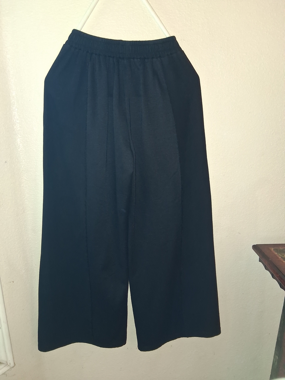 Wide-Leg Black Pull-On Women’s Pants Sz M